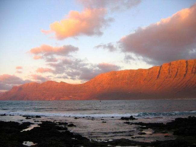 Beautiful small bungalow, amazing views&garden Famara Exterior foto