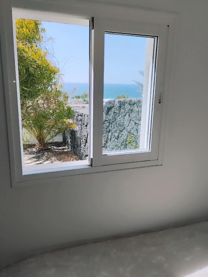 Beautiful small bungalow, amazing views&garden Famara Exterior foto