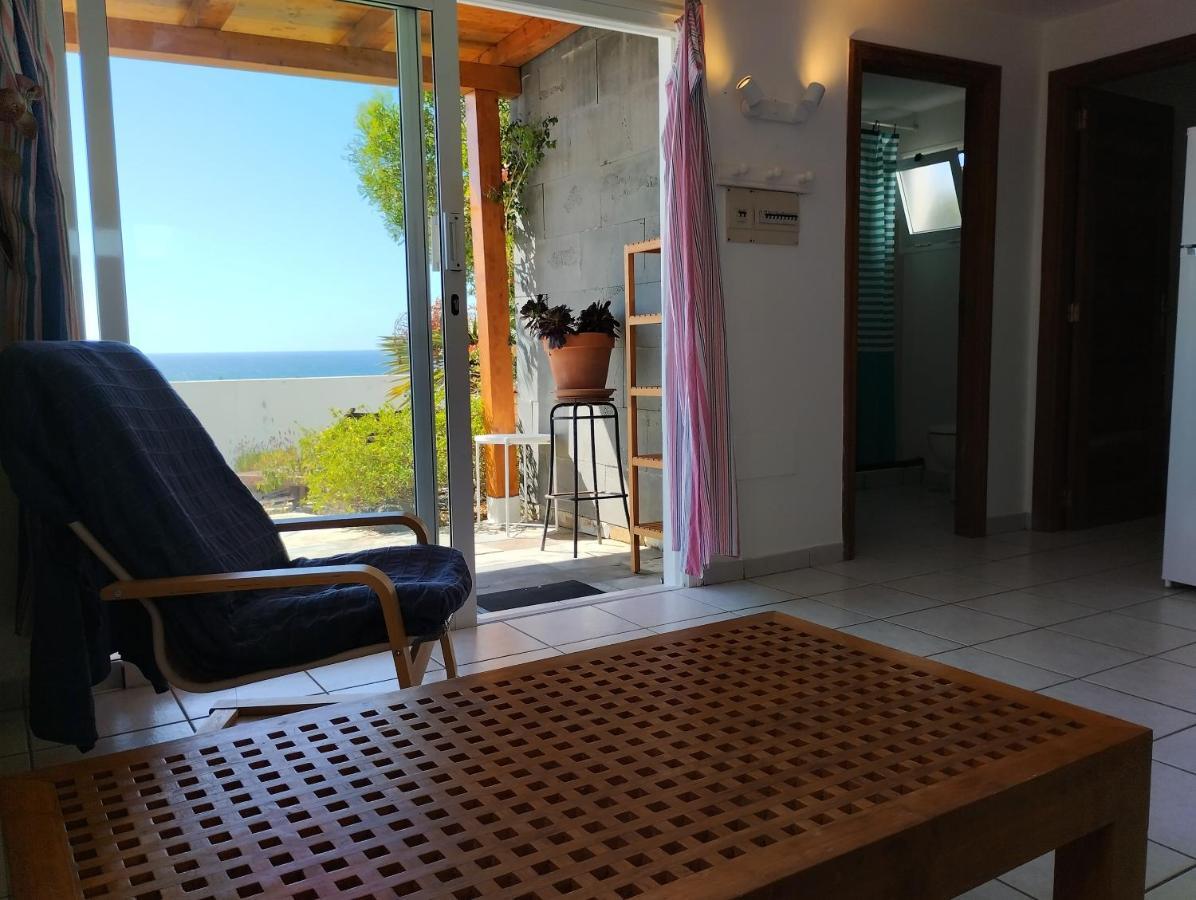 Beautiful small bungalow, amazing views&garden Famara Exterior foto